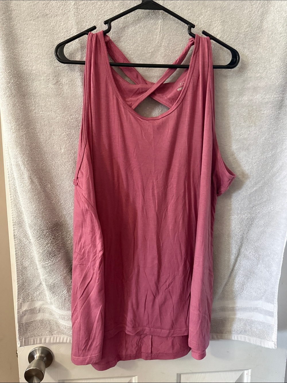 Women's Pink Crisscross Back Tank Top
